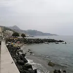 Pensión Marvin's Giardini-Naxos