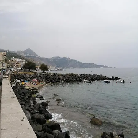 Vendégház Marvin's Giardini Naxos